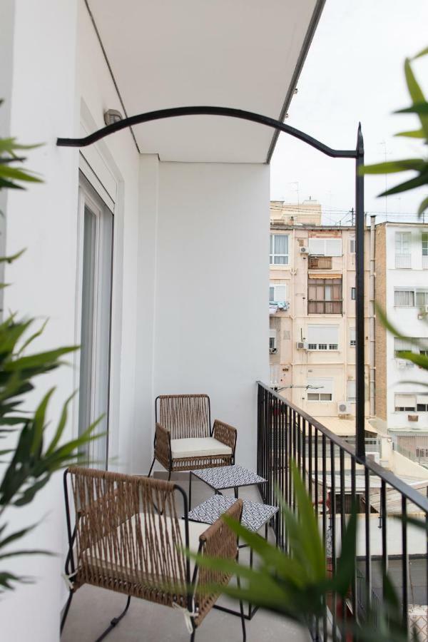 Florit Flats - Chic And Central In A Lively But Quiet Area All Walking Distance Valencia Kültér fotó